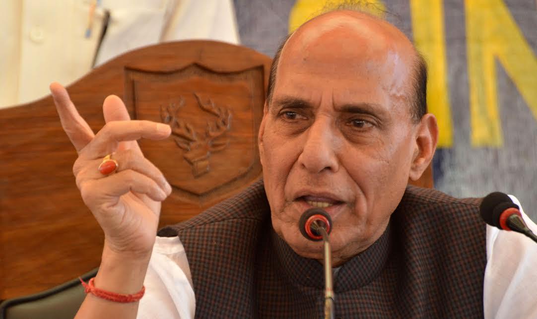 Rajnath Singh arrives in Srinagar